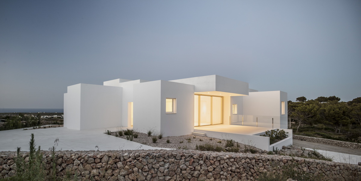 1562129689397613.jpg 2.jpg