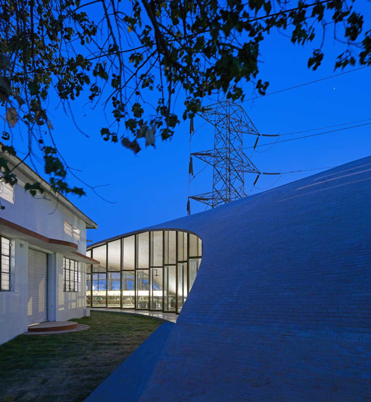 1562322104930562.jpg 2.jpg