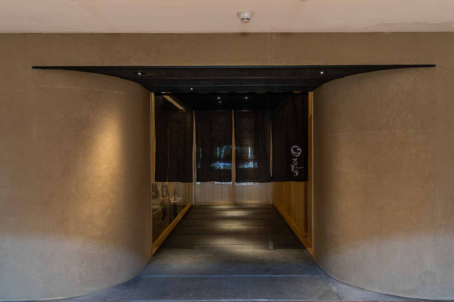 1564103842882151.jpg 2.jpg