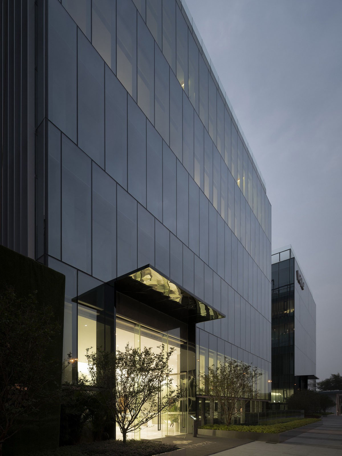 1564799803107368.jpg 2.jpg