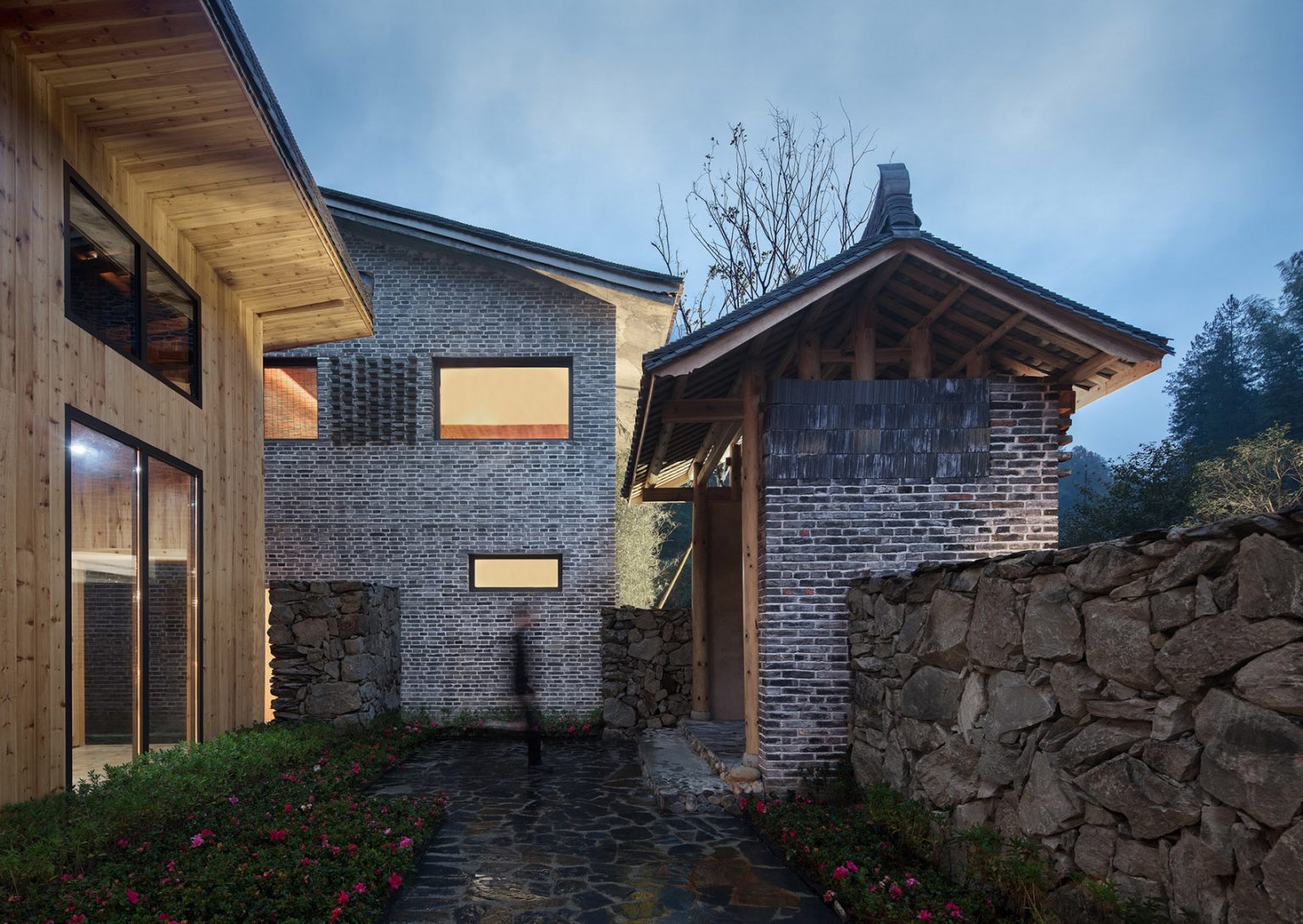 1584407639111486.jpg 35.jpg