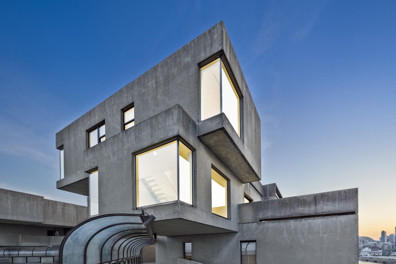 莫舍·萨夫迪67号住宅，叠落有秩，构成感十足