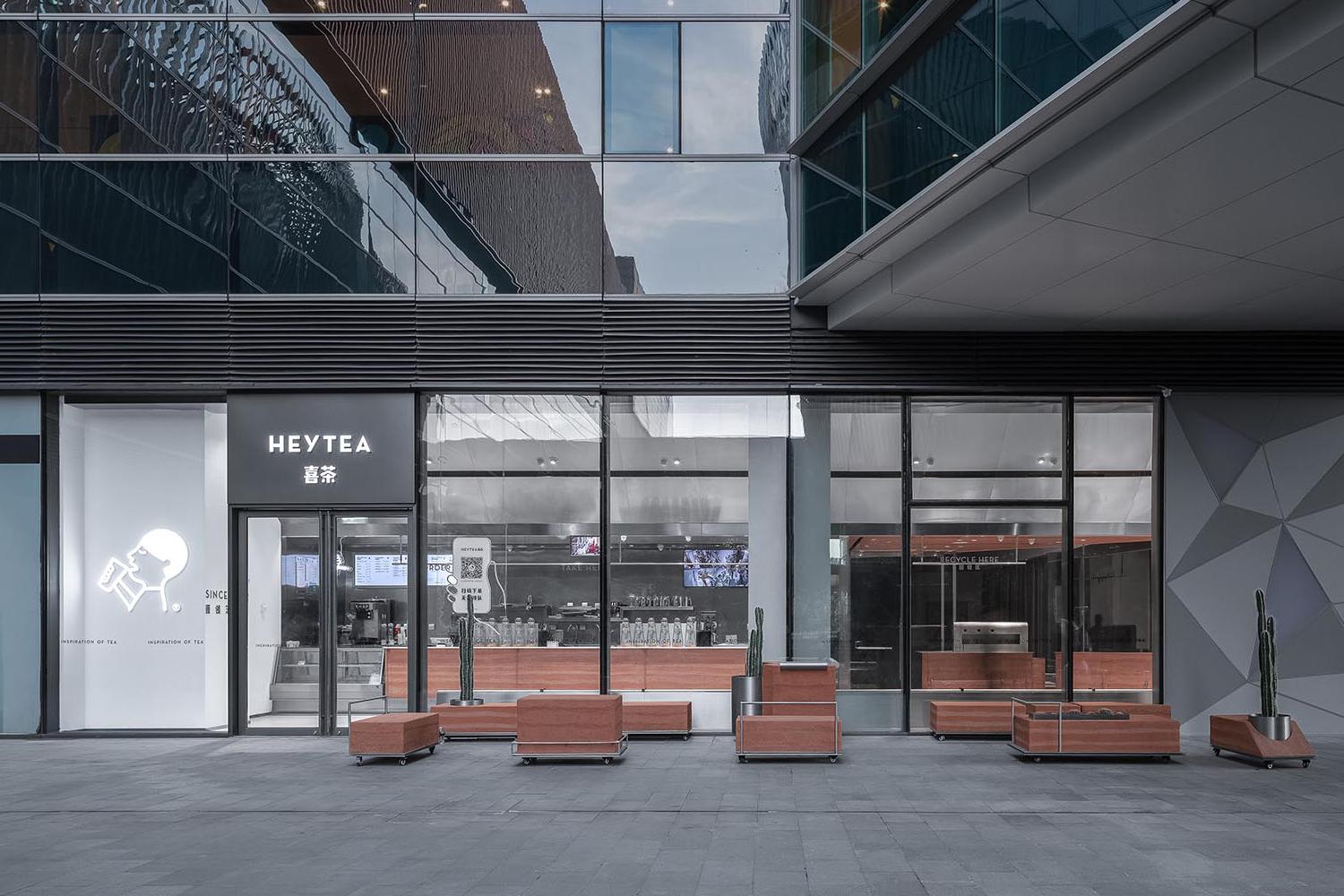 喜茶上海虹桥新天地店，搭建“地域符号与当代商业”的空间语境关系