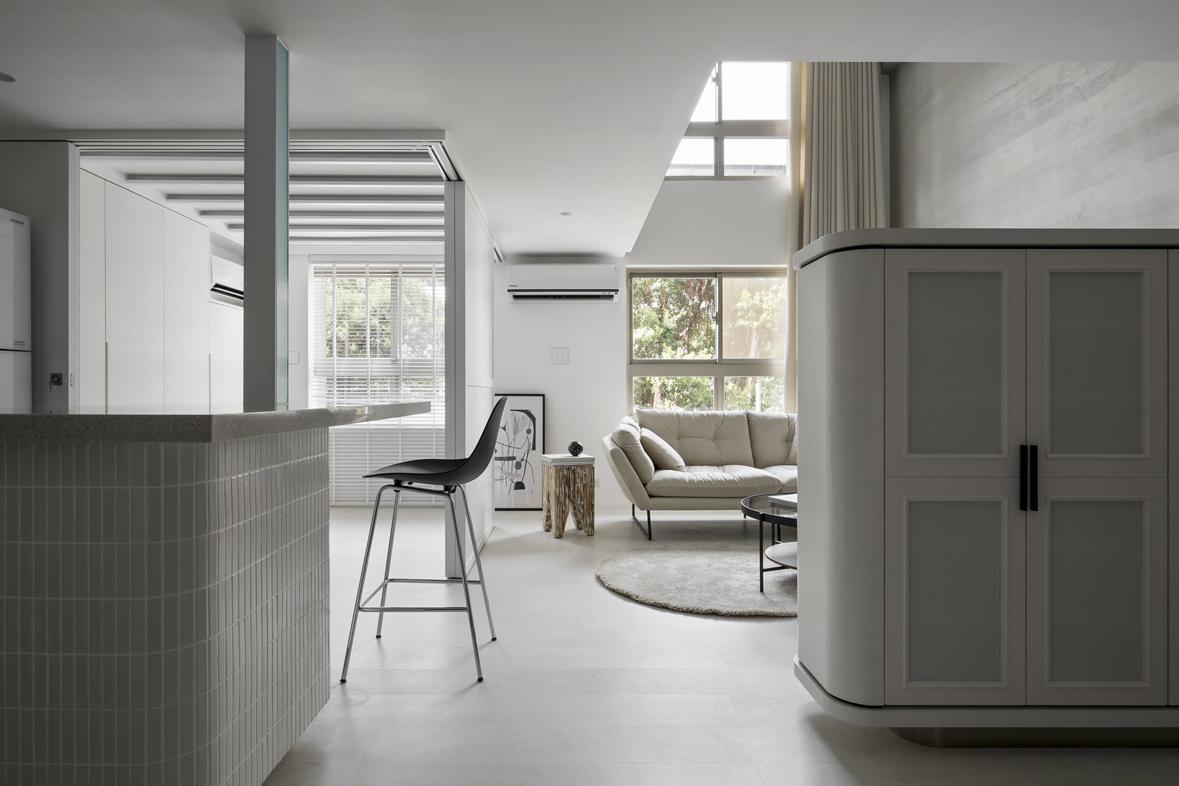 台北南希的LOFT公寓，挑战原始的空间感