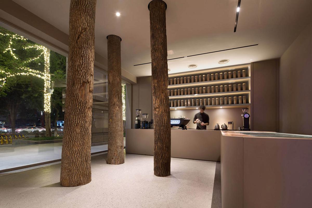 广州“来回”咖啡店，让空间重新注入生命